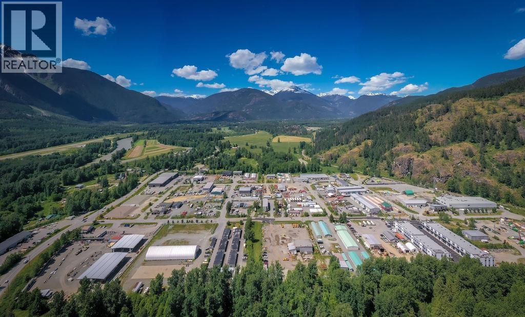 102 7341 Industrial Way, Pemberton, British Columbia  V0N 1B0 - Photo 27 - C8076819