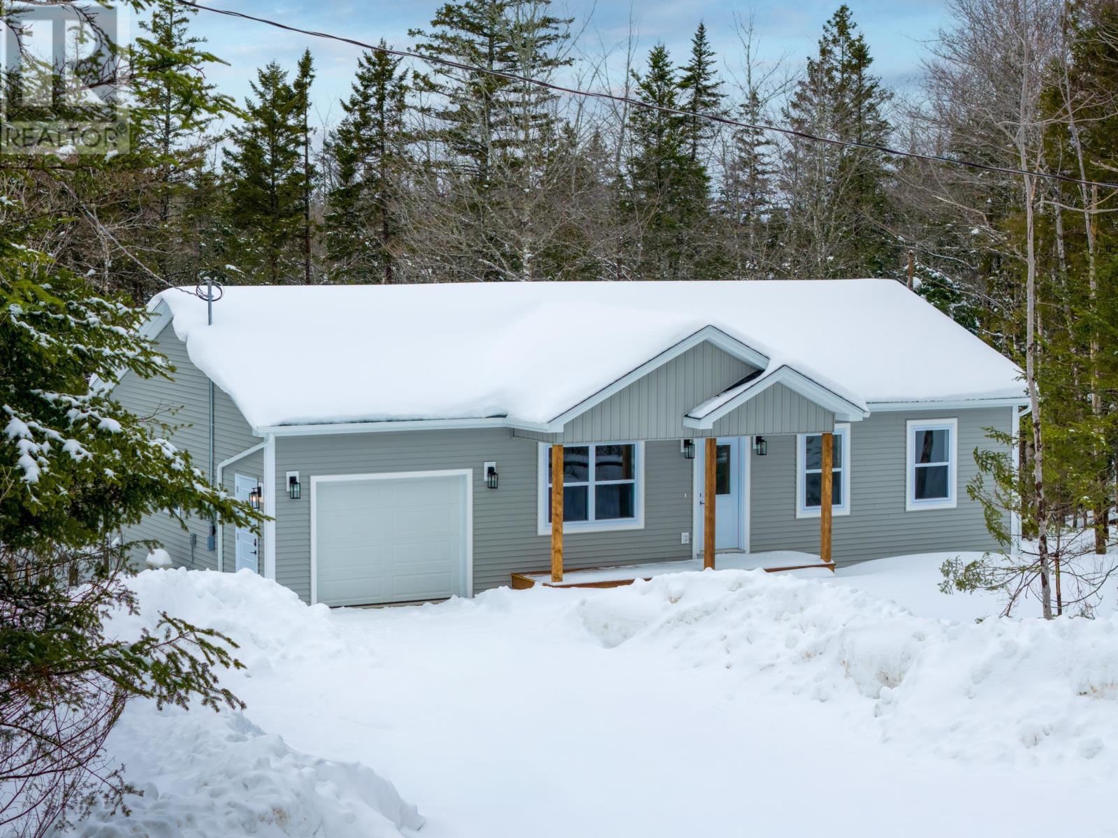 838 East Uniacke Road, East Uniacke, Nova Scotia