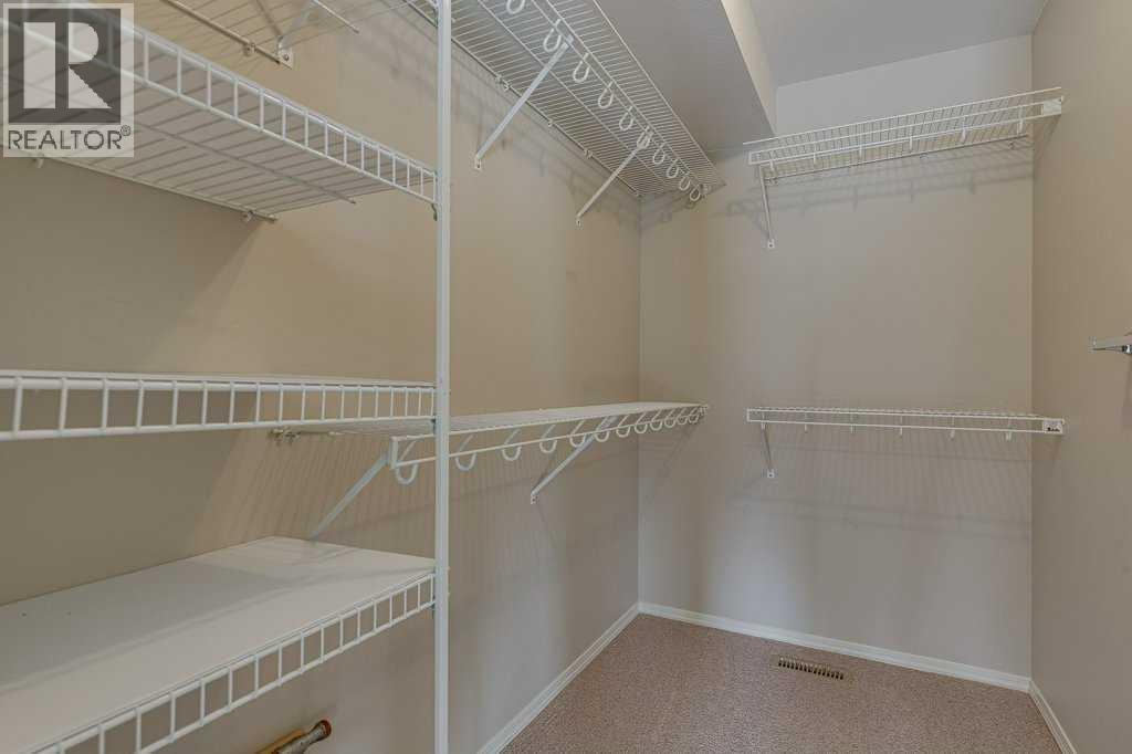 9 Assinger Avenue, Red Deer, Alberta  T4R 3L1 - Photo 24 - A2289764