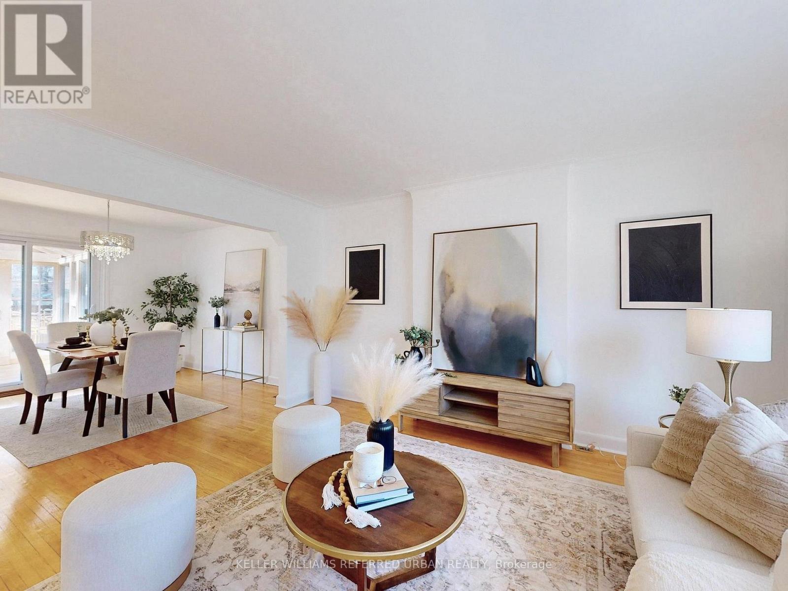 36 CONNORVALE AVENUE, Toronto, Ontario