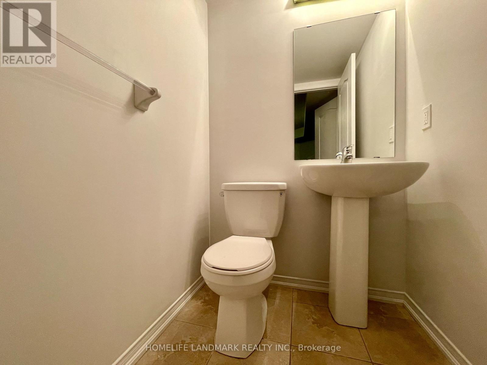 1 - 2496 Post Road, Oakville, Ontario  L6H 0K1 - Photo 17 - W12861336