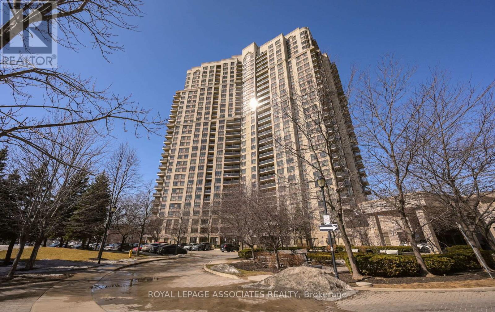 606A - 710 HUMBERWOOD BOULEVARD, Toronto, Ontario