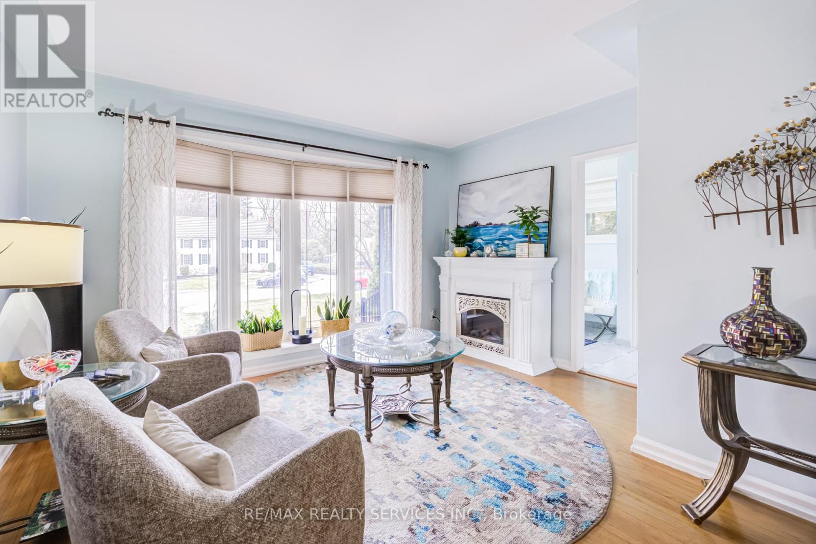 761 Sunset Road, Burlington, Ontario  L7T 3X3 - Photo 11 - W12861402