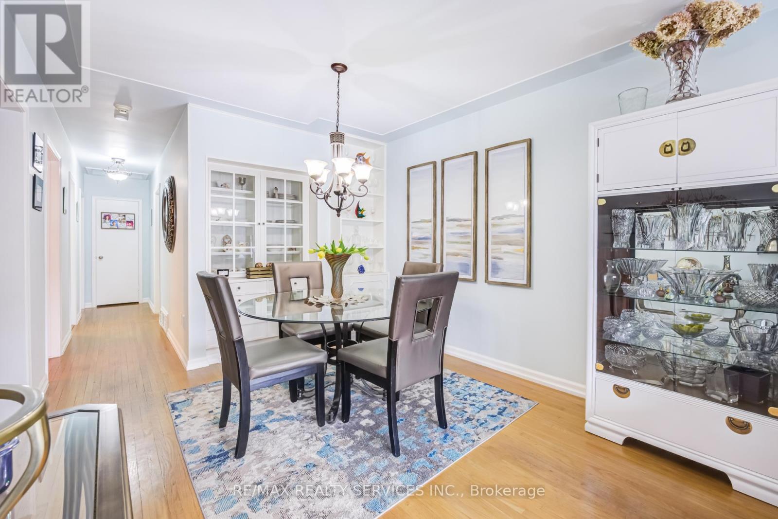 761 Sunset Road, Burlington, Ontario  L7T 3X3 - Photo 13 - W12861402