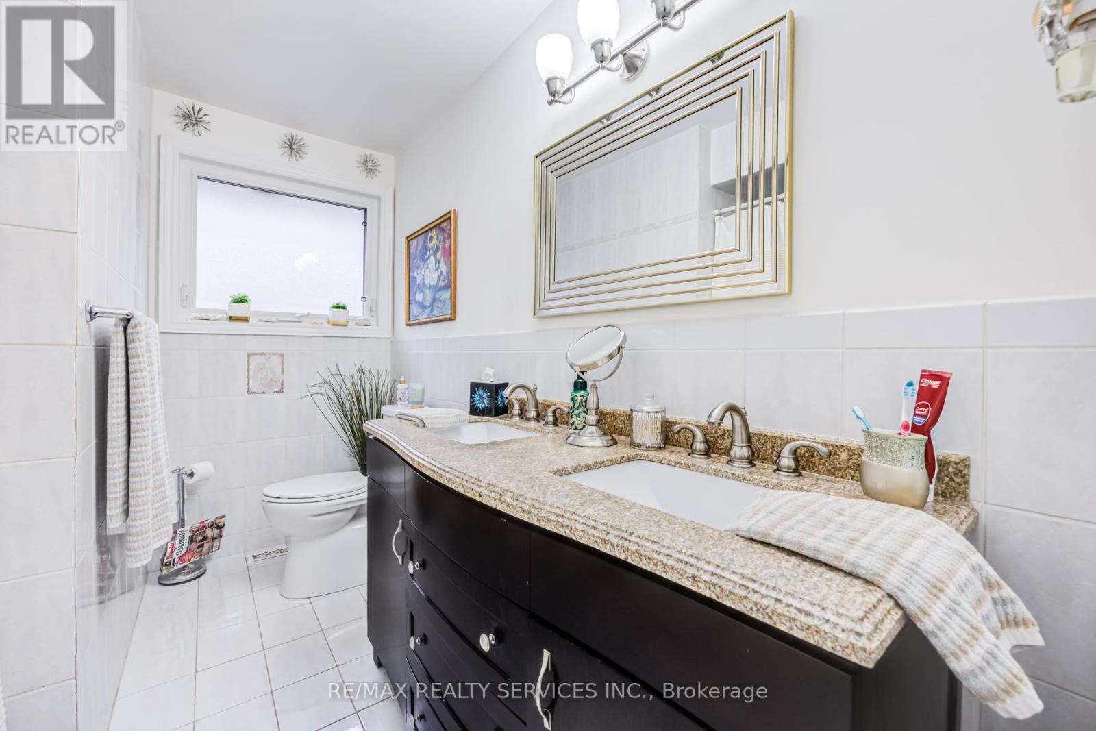 761 Sunset Road, Burlington, Ontario  L7T 3X3 - Photo 23 - W12861402