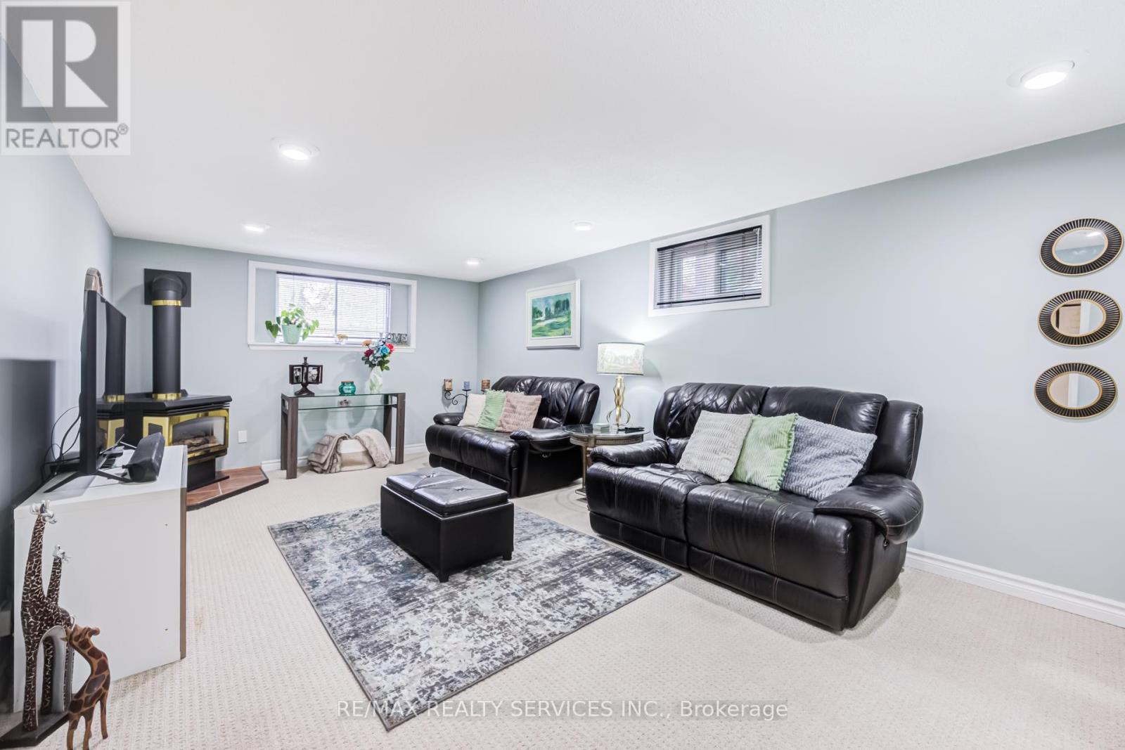 761 Sunset Road, Burlington, Ontario  L7T 3X3 - Photo 30 - W12861402