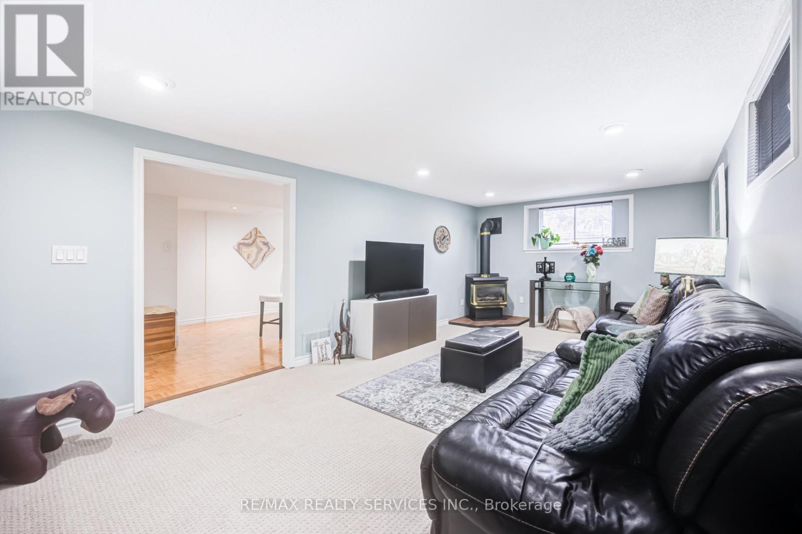 761 Sunset Road, Burlington, Ontario  L7T 3X3 - Photo 31 - W12861402