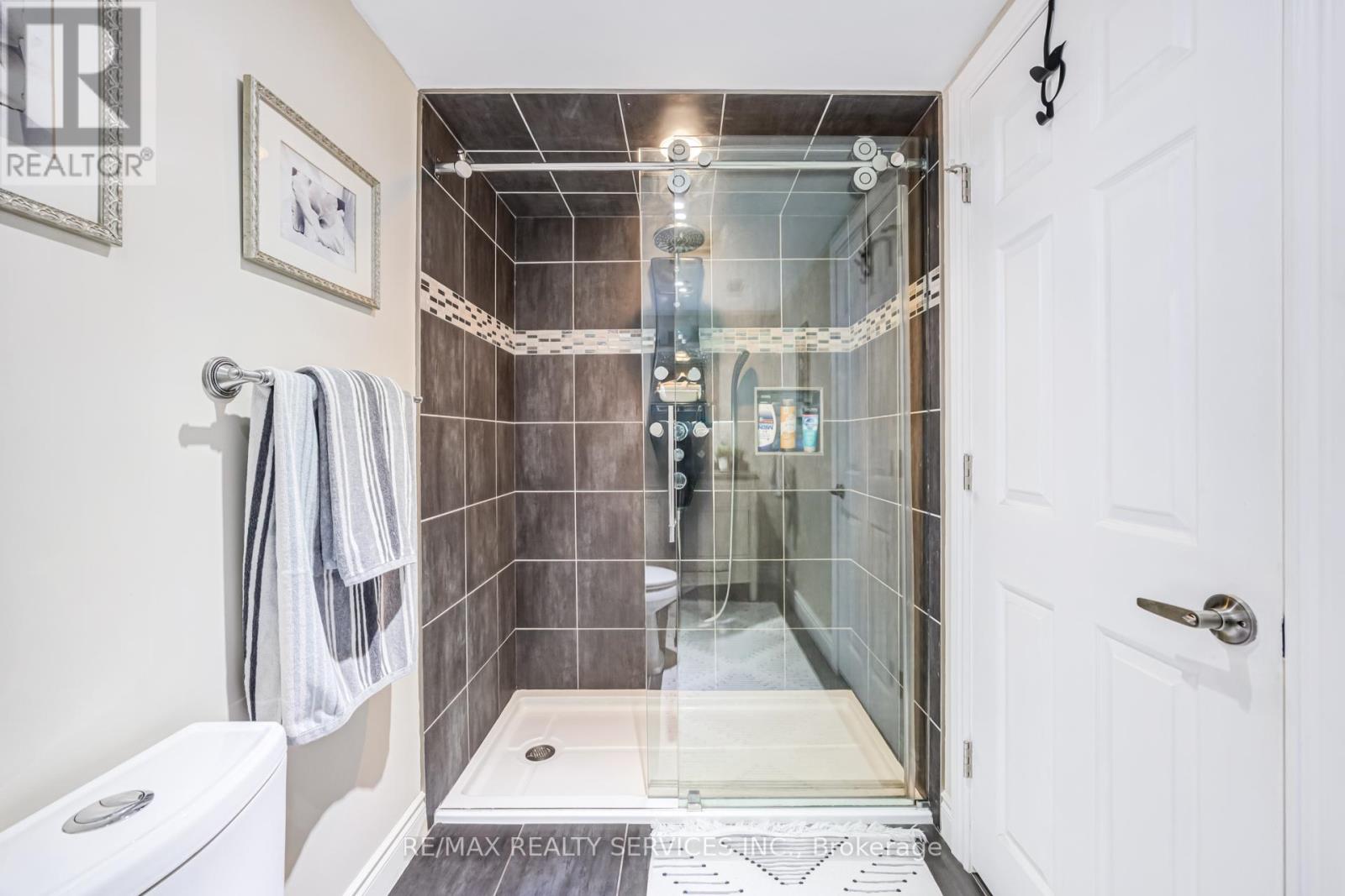 761 Sunset Road, Burlington, Ontario  L7T 3X3 - Photo 35 - W12861402