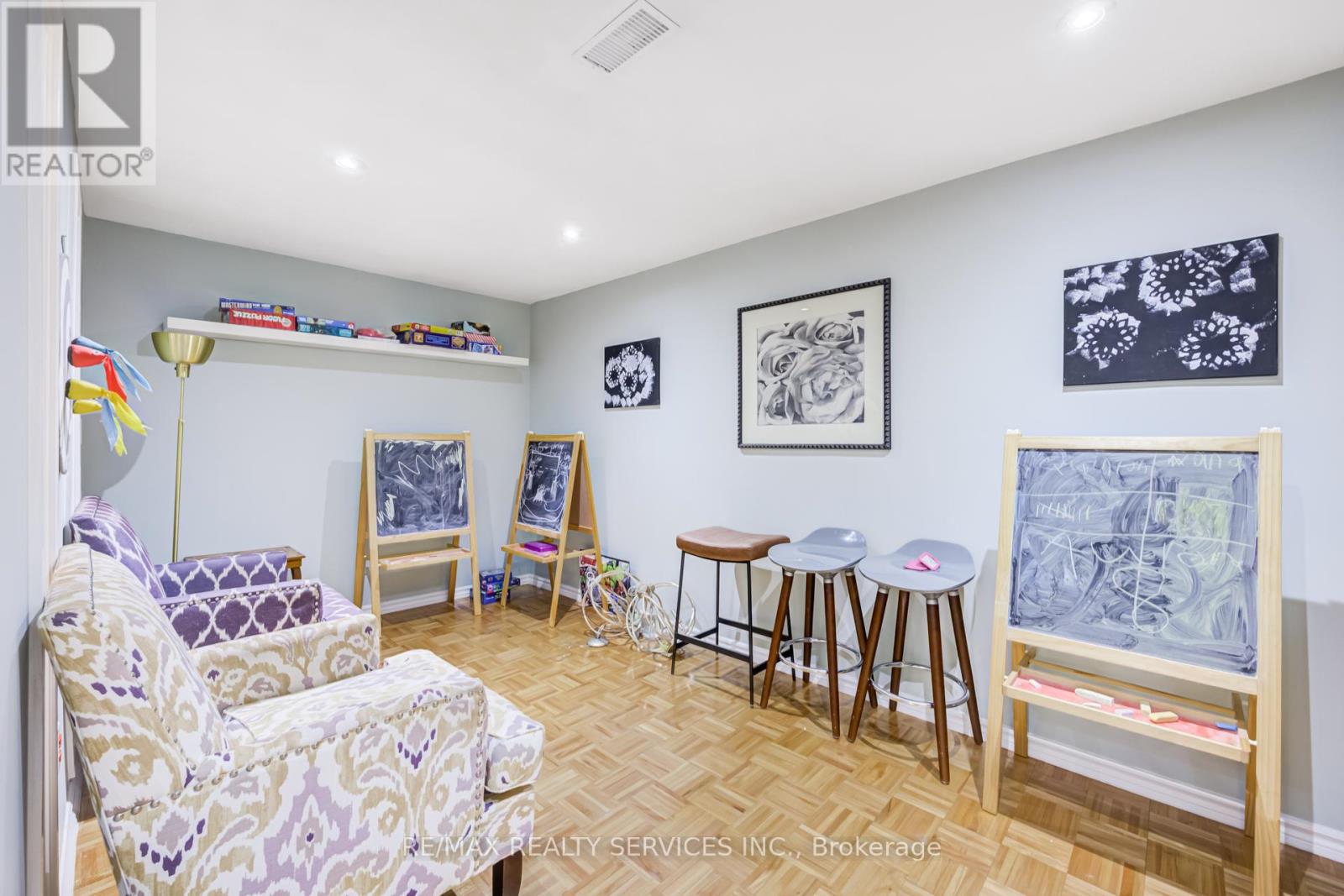 761 Sunset Road, Burlington, Ontario  L7T 3X3 - Photo 36 - W12861402