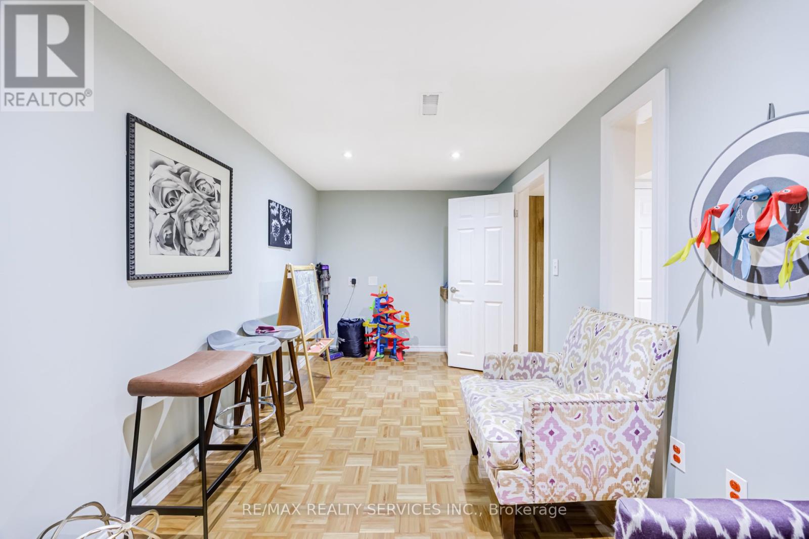 761 Sunset Road, Burlington, Ontario  L7T 3X3 - Photo 37 - W12861402