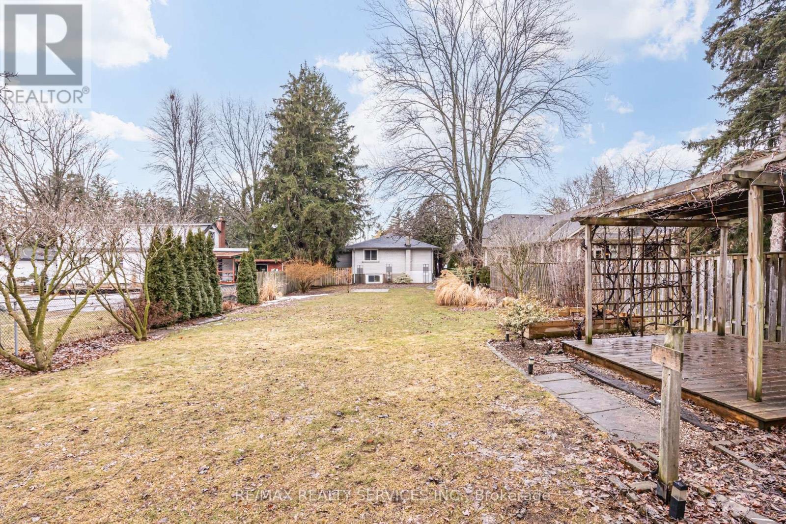 761 Sunset Road, Burlington, Ontario  L7T 3X3 - Photo 45 - W12861402