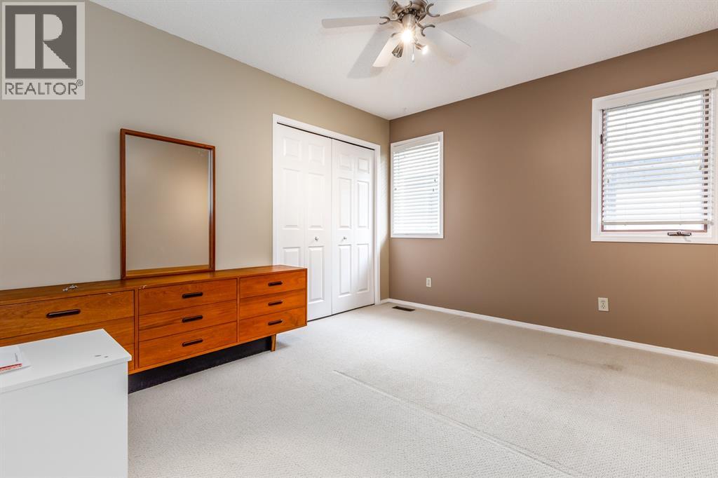 63 Edgeridge Court Nw, Calgary, Alberta  T3A 6K5 - Photo 30 - A2283316