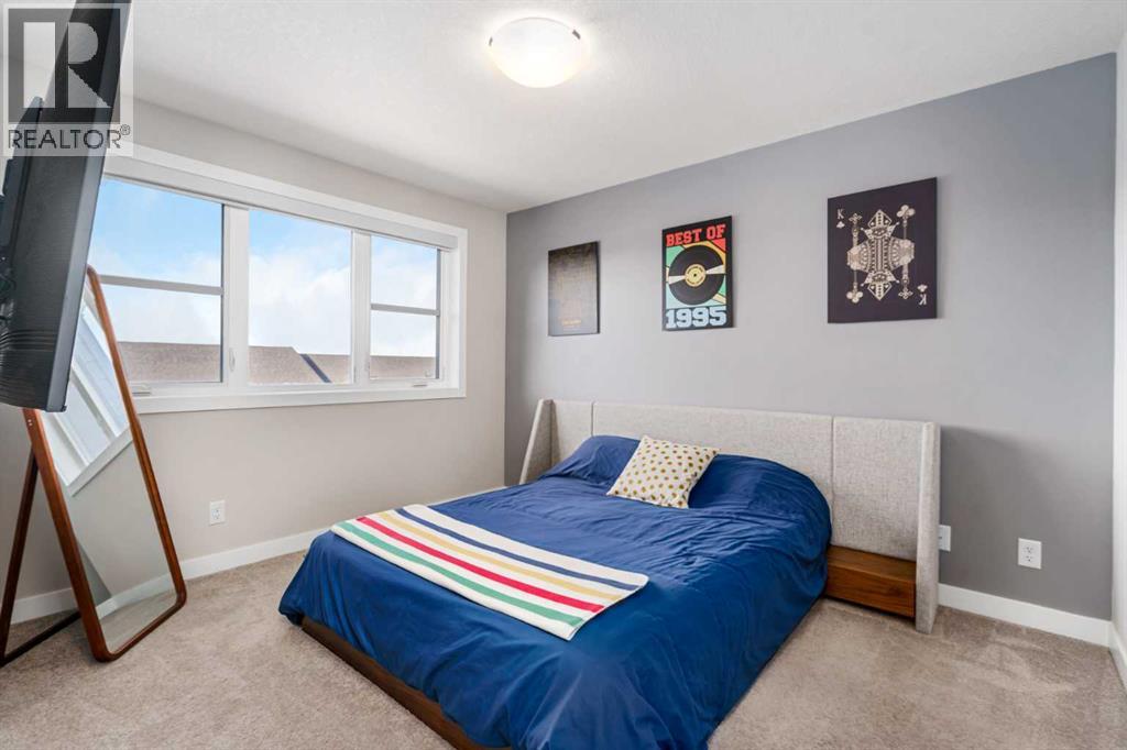 915 Crestridge Common Sw, Calgary, Alberta  T3B 6L6 - Photo 18 - A2284146