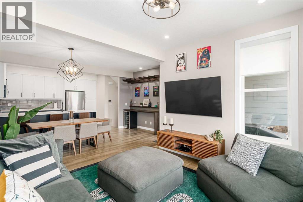 915 Crestridge Common Sw, Calgary, Alberta  T3B 6L6 - Photo 13 - A2284146