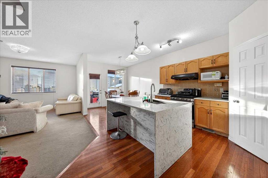 34 Saddlecrest Crescent Ne, Calgary, Alberta  t3j 0c6 - Photo 8 - A2287548