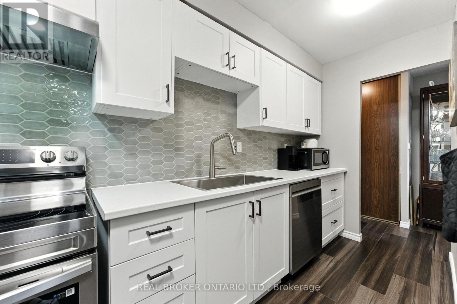 126 - 36 Hayhurst Road, Brantford, Ontario  N3R 6Y9 - Photo 9 - X12861328