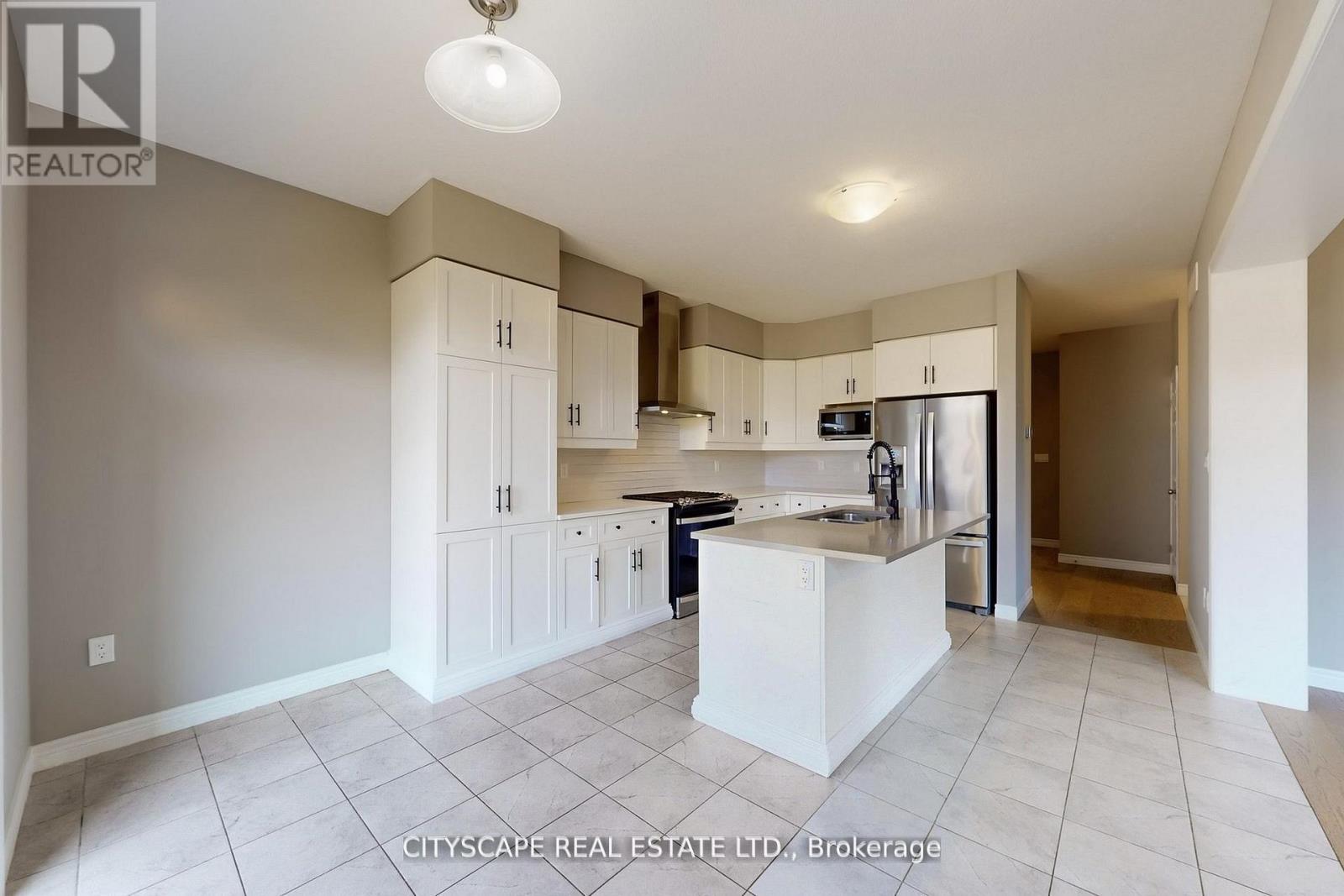 100 Tartan Avenue, Kitchener, Ontario  N2R 0N5 - Photo 11 - X12861370