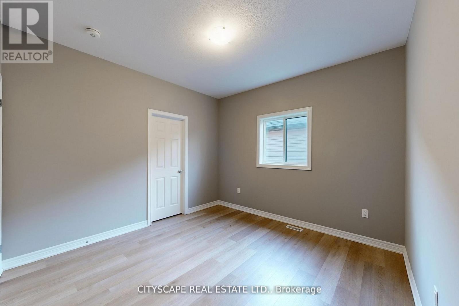 100 Tartan Avenue, Kitchener, Ontario  N2R 0N5 - Photo 34 - X12861370