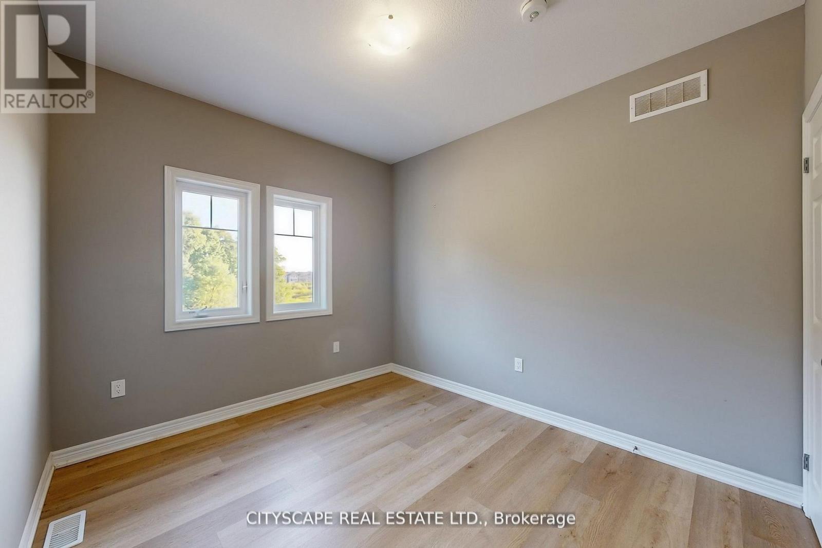 100 Tartan Avenue, Kitchener, Ontario  N2R 0N5 - Photo 38 - X12861370