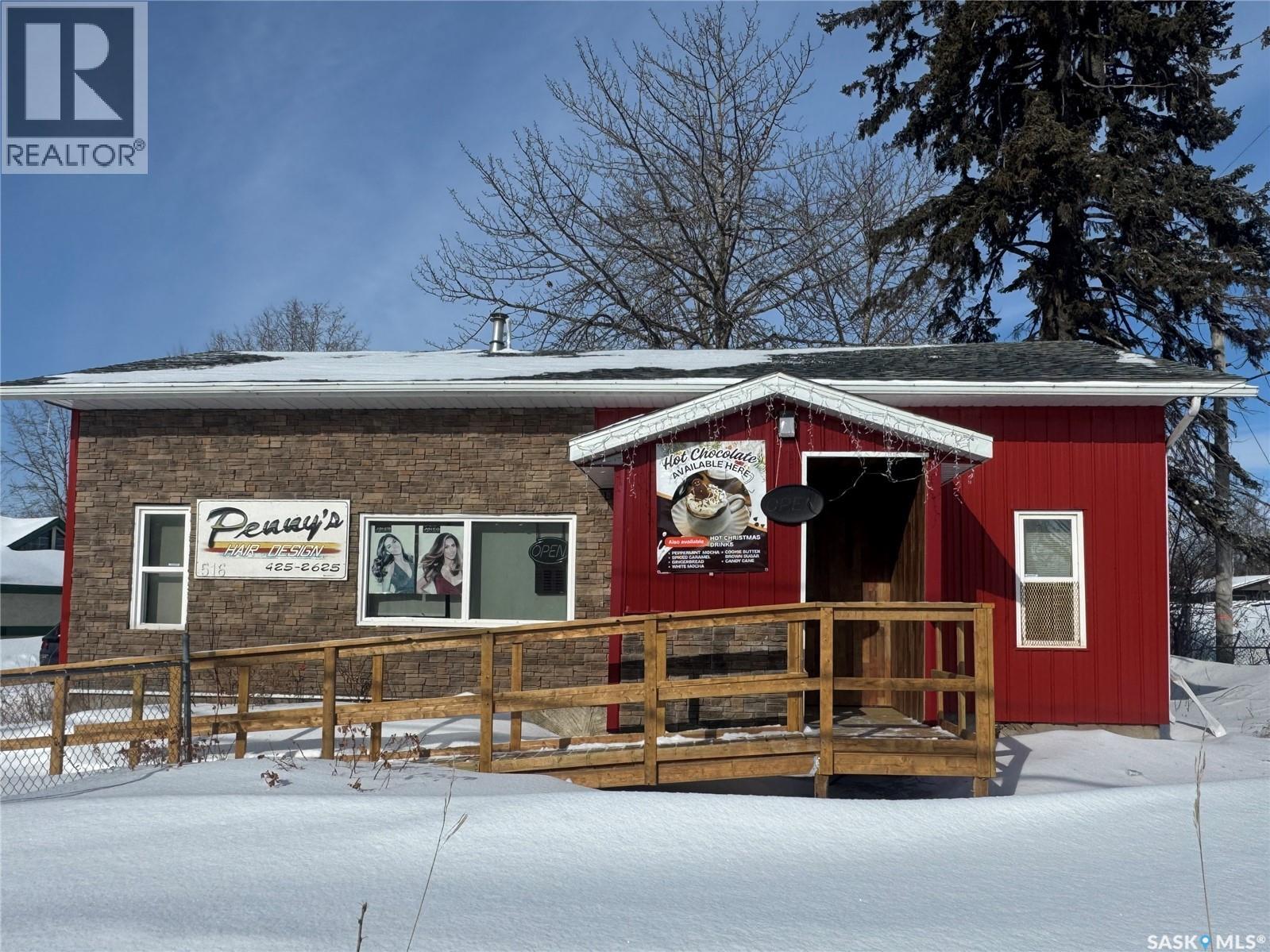 516 La Ronge AVENUE, La Ronge, Saskatchewan