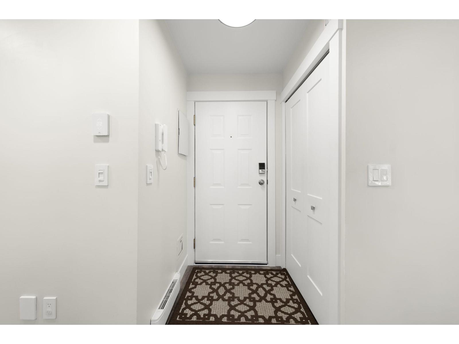 201 5464 201a Street, Langley, British Columbia  V3A 1S8 - Photo 31 - R3097351