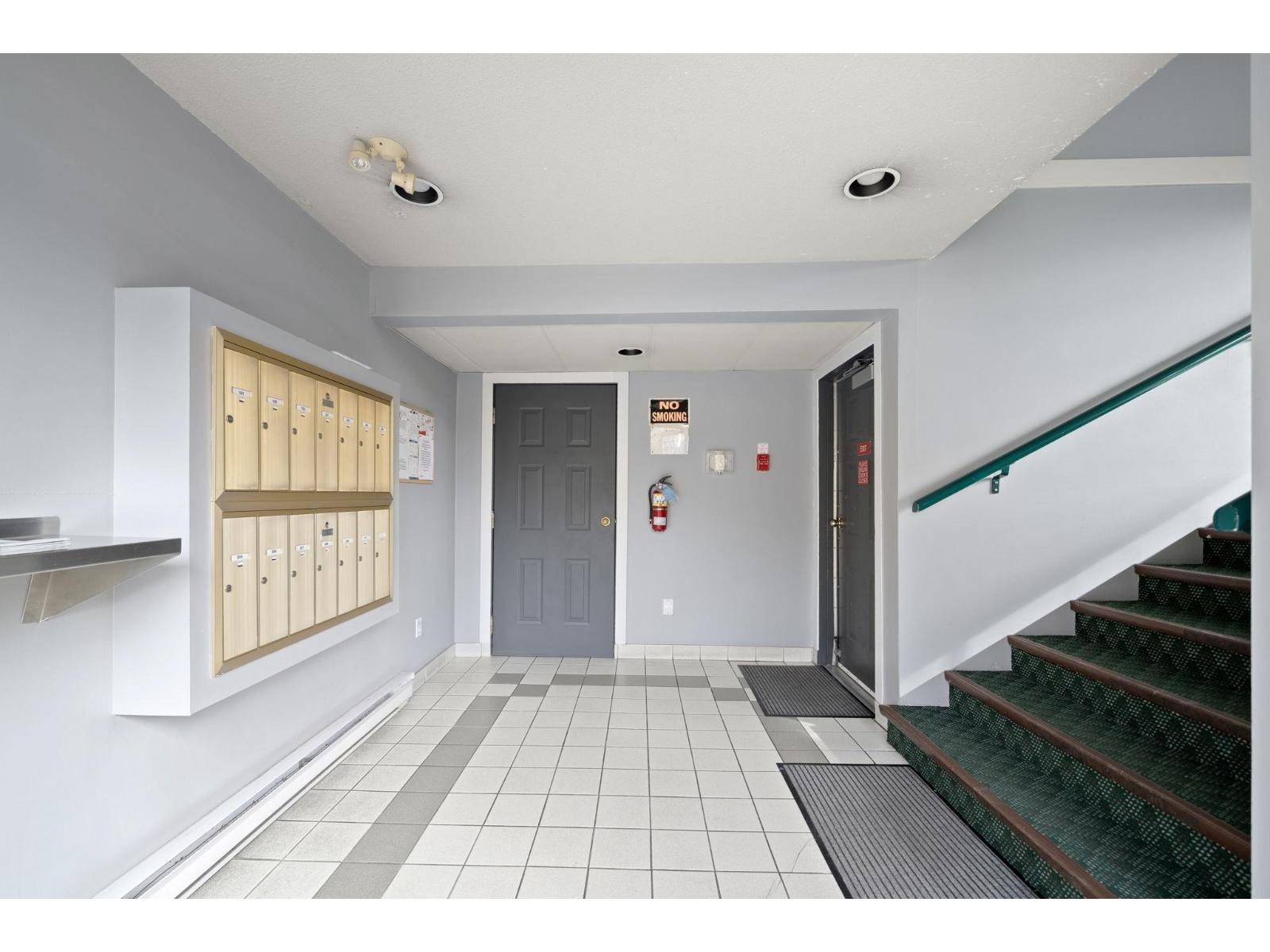 201 5464 201a Street, Langley, British Columbia  V3A 1S8 - Photo 32 - R3097351