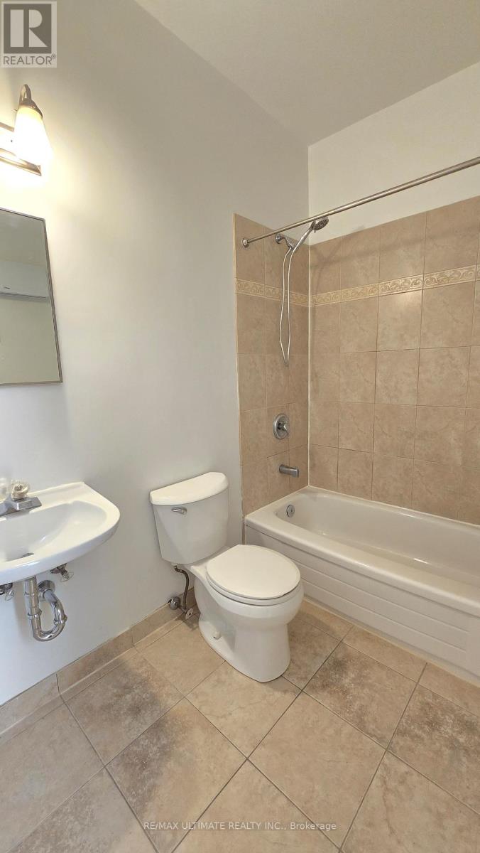 2 - 16 Foxbar Road, Toronto, Ontario  M4V 2G6 - Photo 7 - C12819612