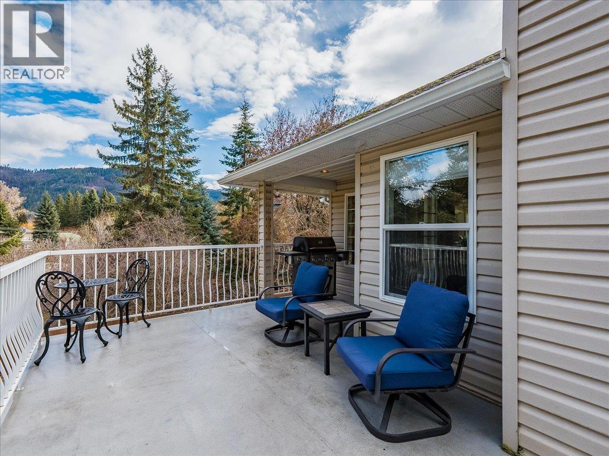 1931 Meadowlark Drive, Fruitvale, British Columbia  V0G 1L0 - Photo 29 - 10378372