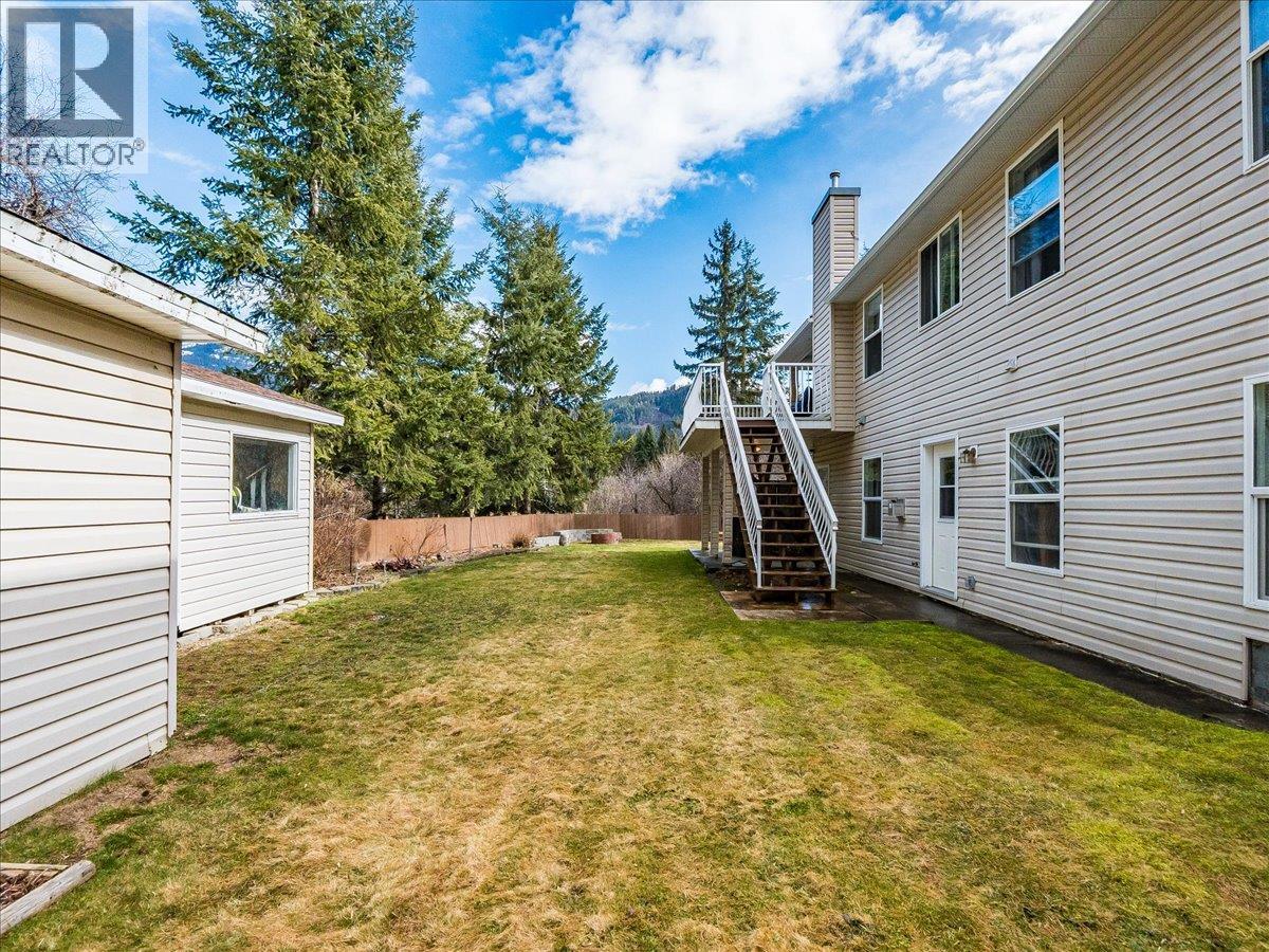 1931 Meadowlark Drive, Fruitvale, British Columbia  V0G 1L0 - Photo 59 - 10378372