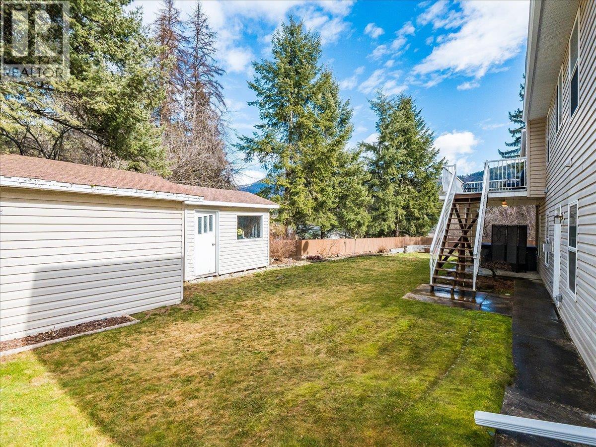 1931 Meadowlark Drive, Fruitvale, British Columbia  V0G 1L0 - Photo 60 - 10378372