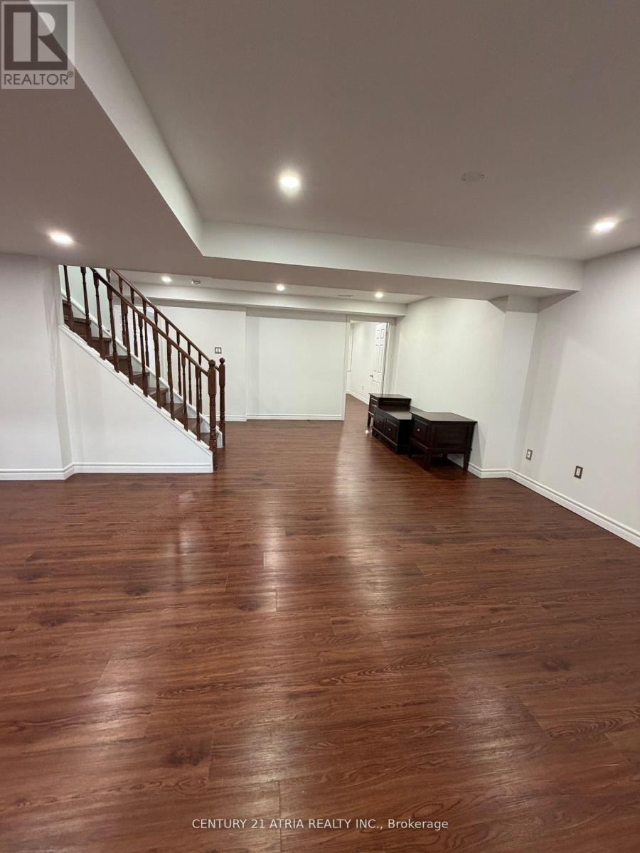 31 Seggar Avenue, Ajax, Ontario  L1T 4E2 - Photo 7 - E12713878