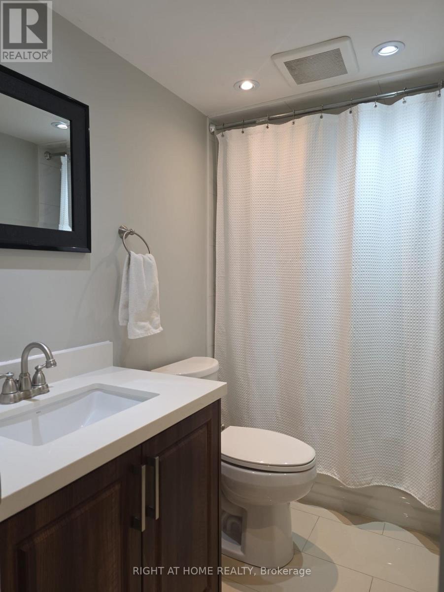 15 Argyle Road, Barrie, Ontario  L4N 6P9 - Photo 3 - S12784418