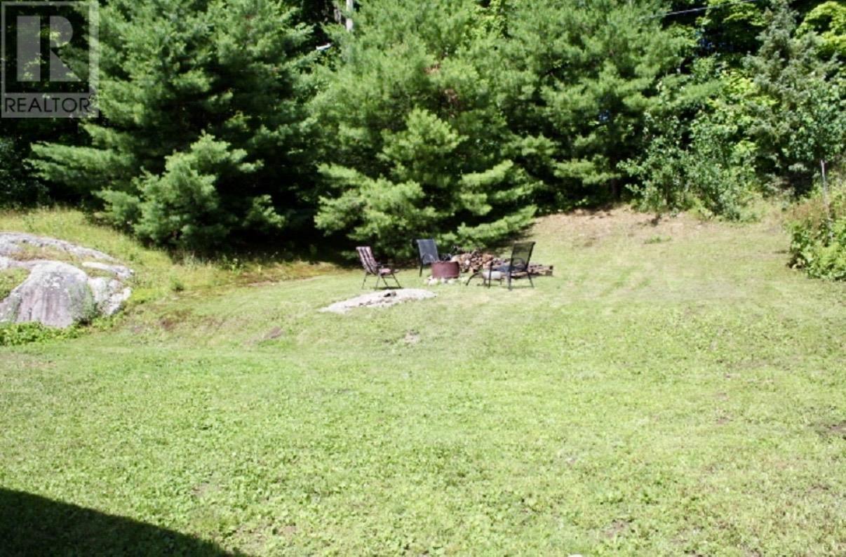 24 Axmith Ave, Elliot Lake, Ontario  P5A 1B7 - Photo 10 - SM260183