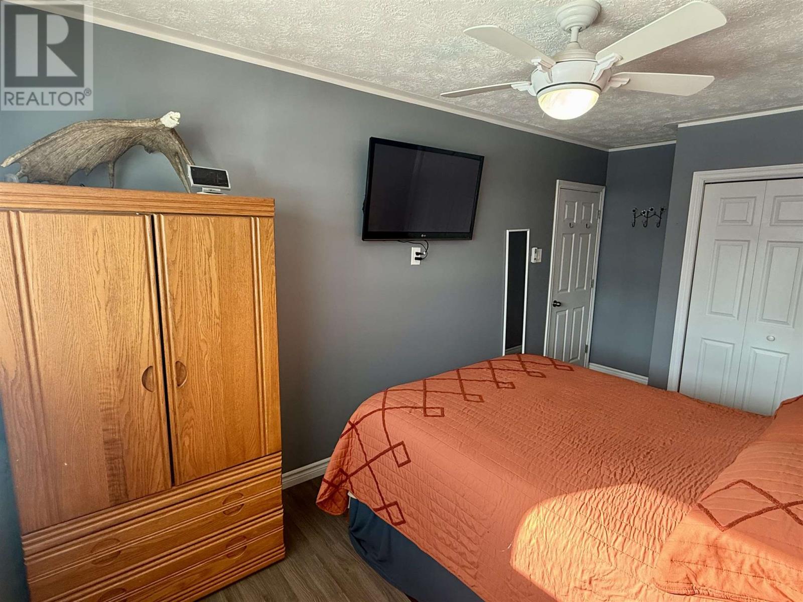 24 Axmith Ave, Elliot Lake, Ontario  P5A 1B7 - Photo 38 - SM260183