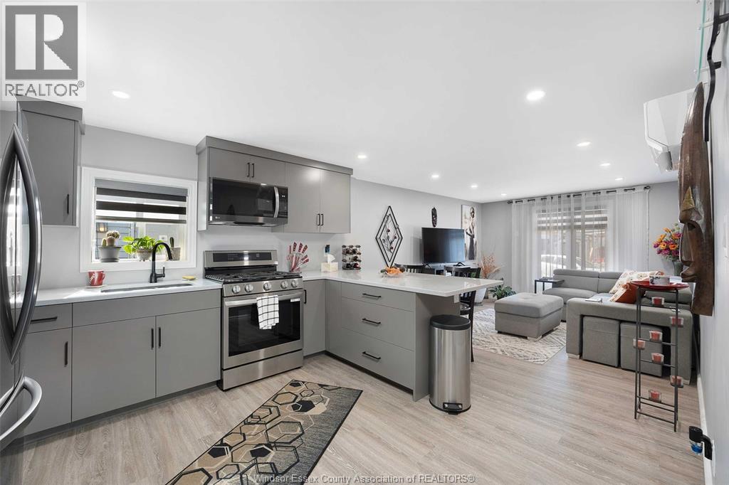 20 Bonita, Windsor, Ontario  N8W 2B5 - Photo 12 - 26004852