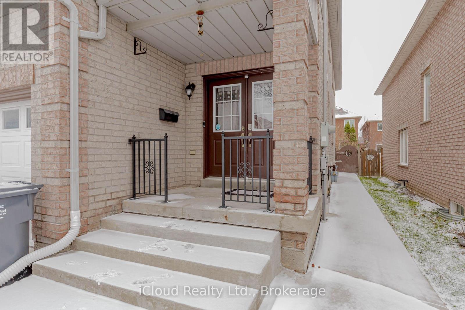 Main/2nd Flr - 3141 Turbine Crescent, Mississauga, Ontario  L5M 6W1 - Photo 30 - W12860610