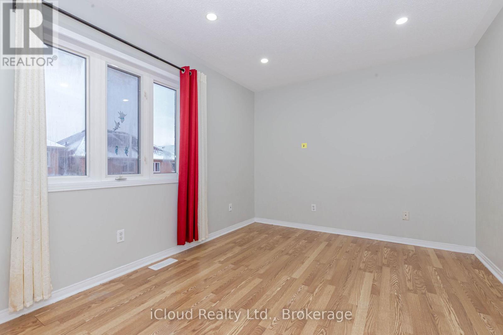 Main/2nd Flr - 3141 Turbine Crescent, Mississauga, Ontario  L5M 6W1 - Photo 25 - W12860610