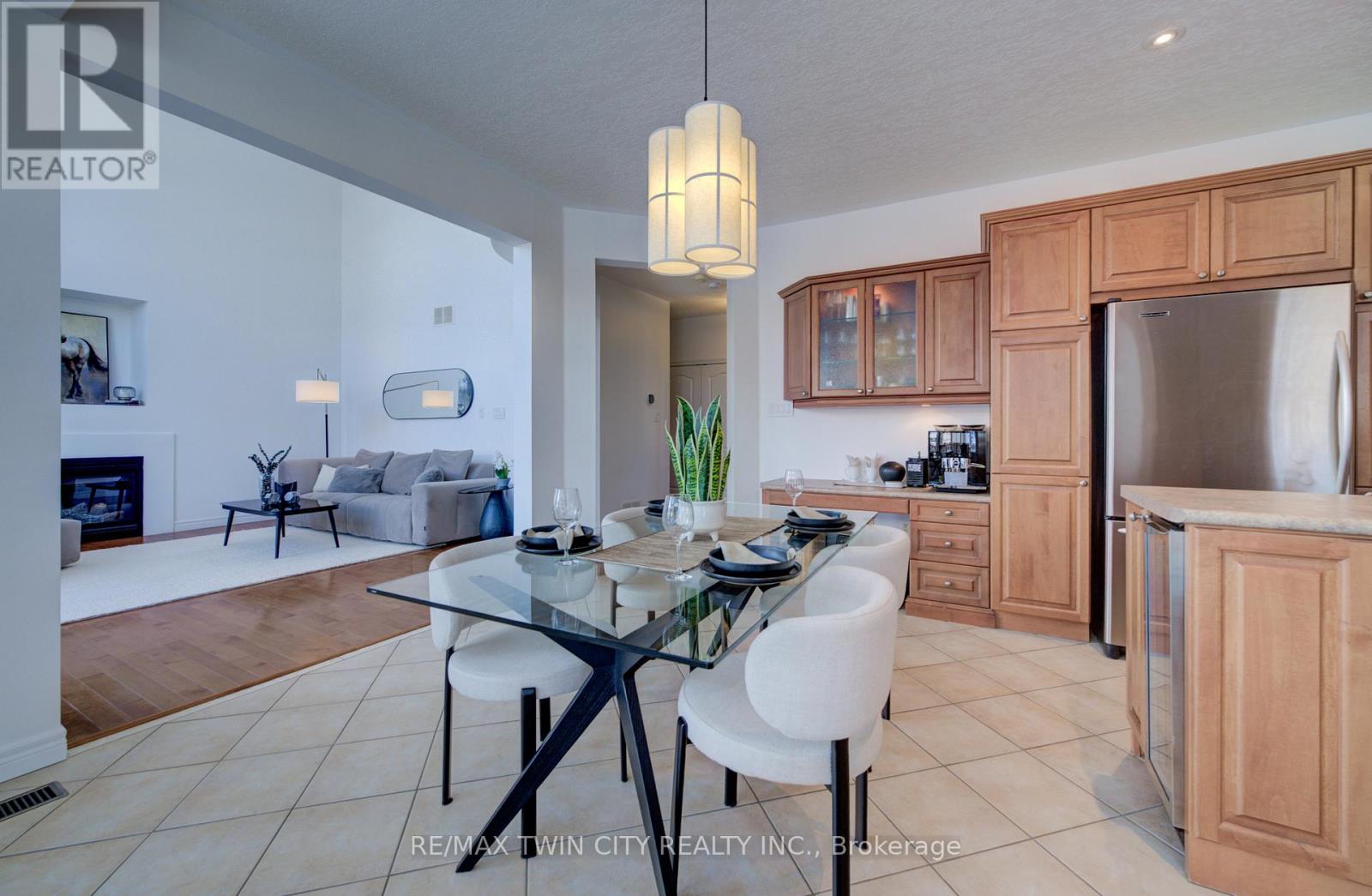 169 Falconridge Drive, Kitchener, Ontario  N2K 4J9 - Photo 16 - X12597470