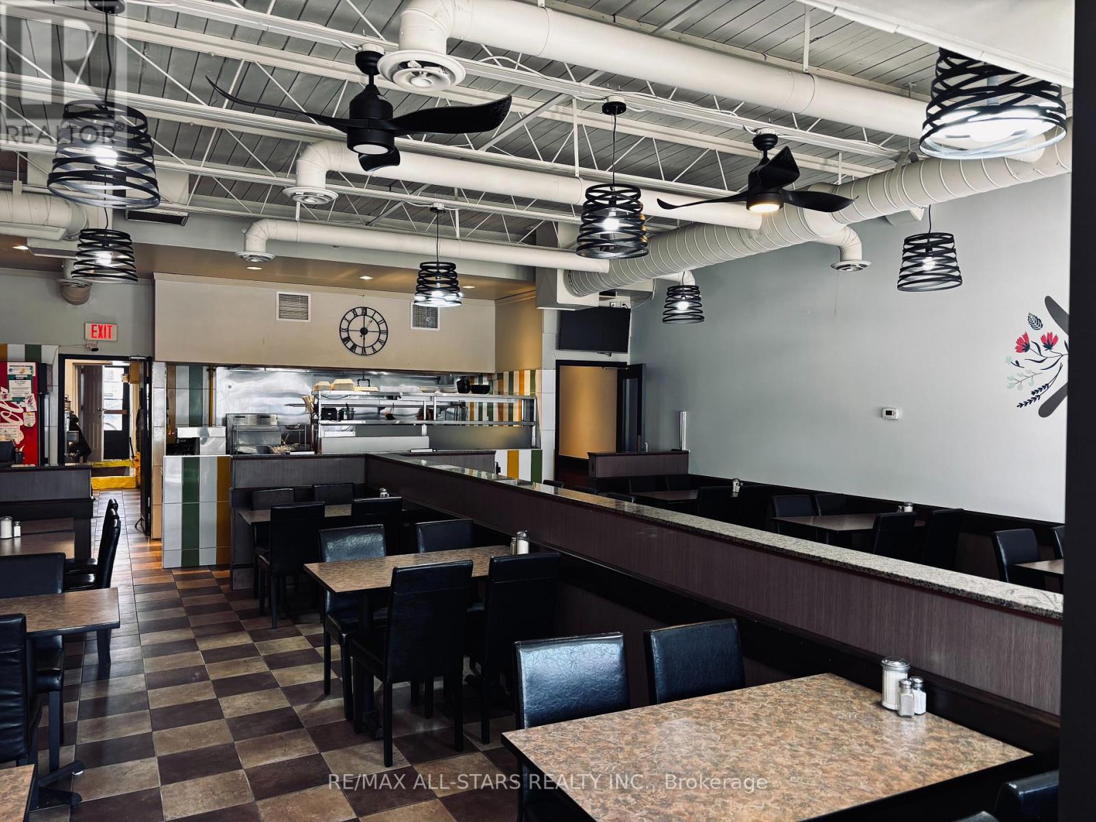 40 Bolton Street, Kawartha Lakes, Ontario  K0M 1A0 - Photo 2 - X12861622