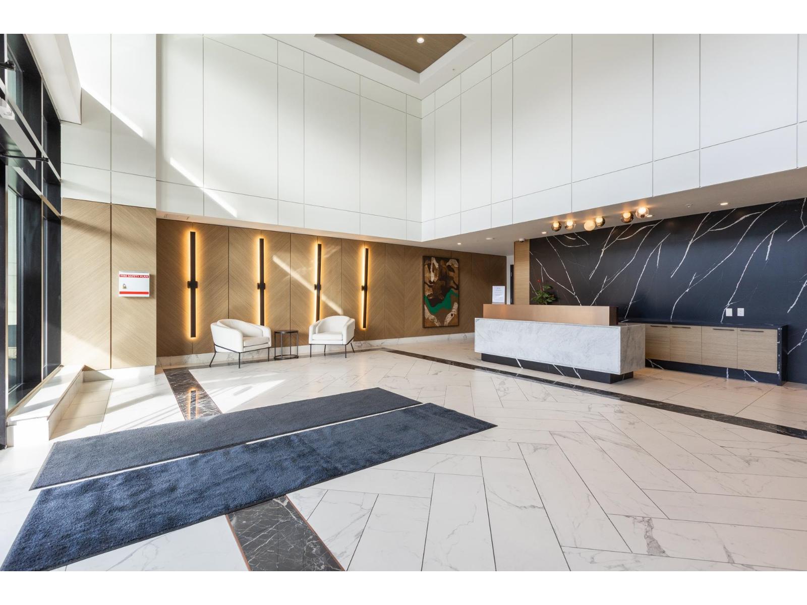 416 1526 Finlay Street, White Rock, British Columbia  V4B 4L9 - Photo 2 - R3097227