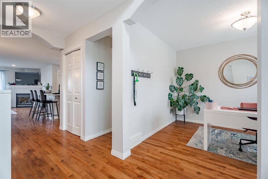 159 Tuscany Ridge Terrace Nw, Calgary, Alberta  T3L 3A7 - Photo 16 - A2290328
