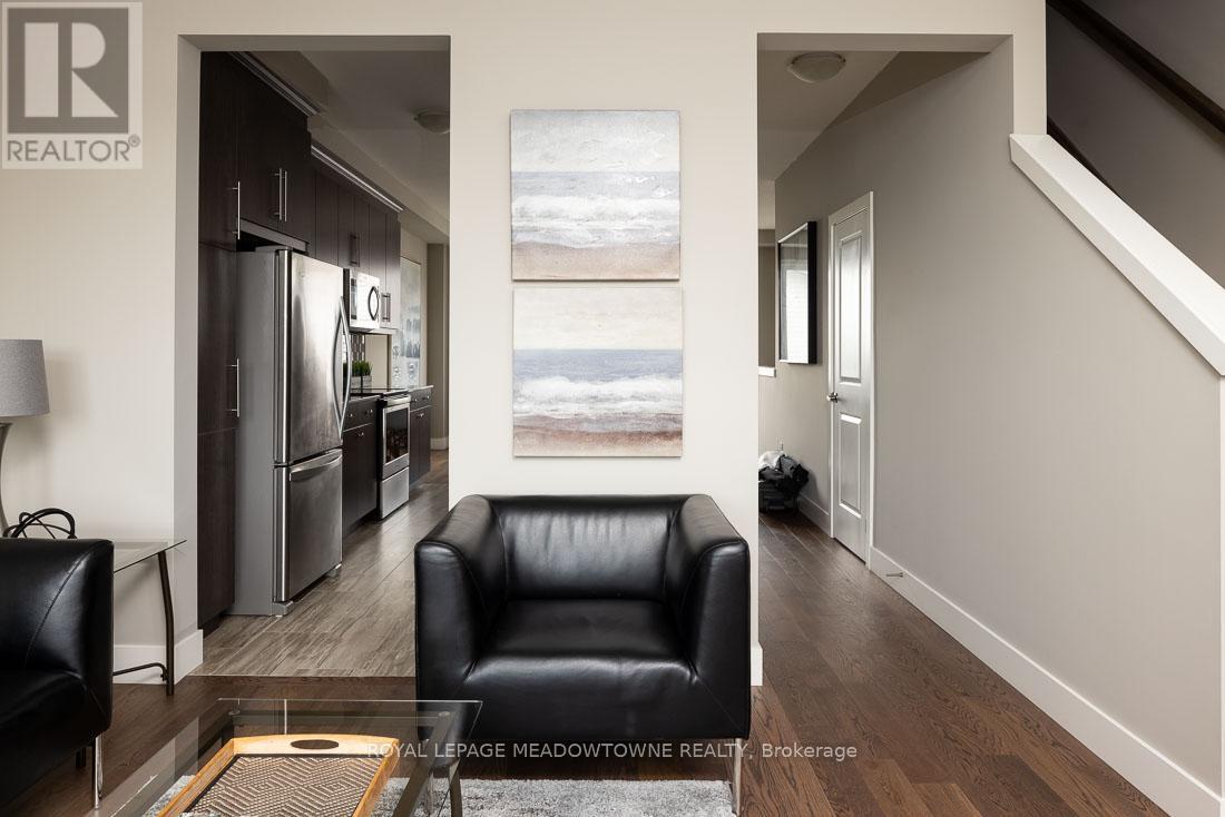 2144 Meadowgate Boulevard S, London South, Ontario  N6M 0H5 - Photo 6 - X12857764