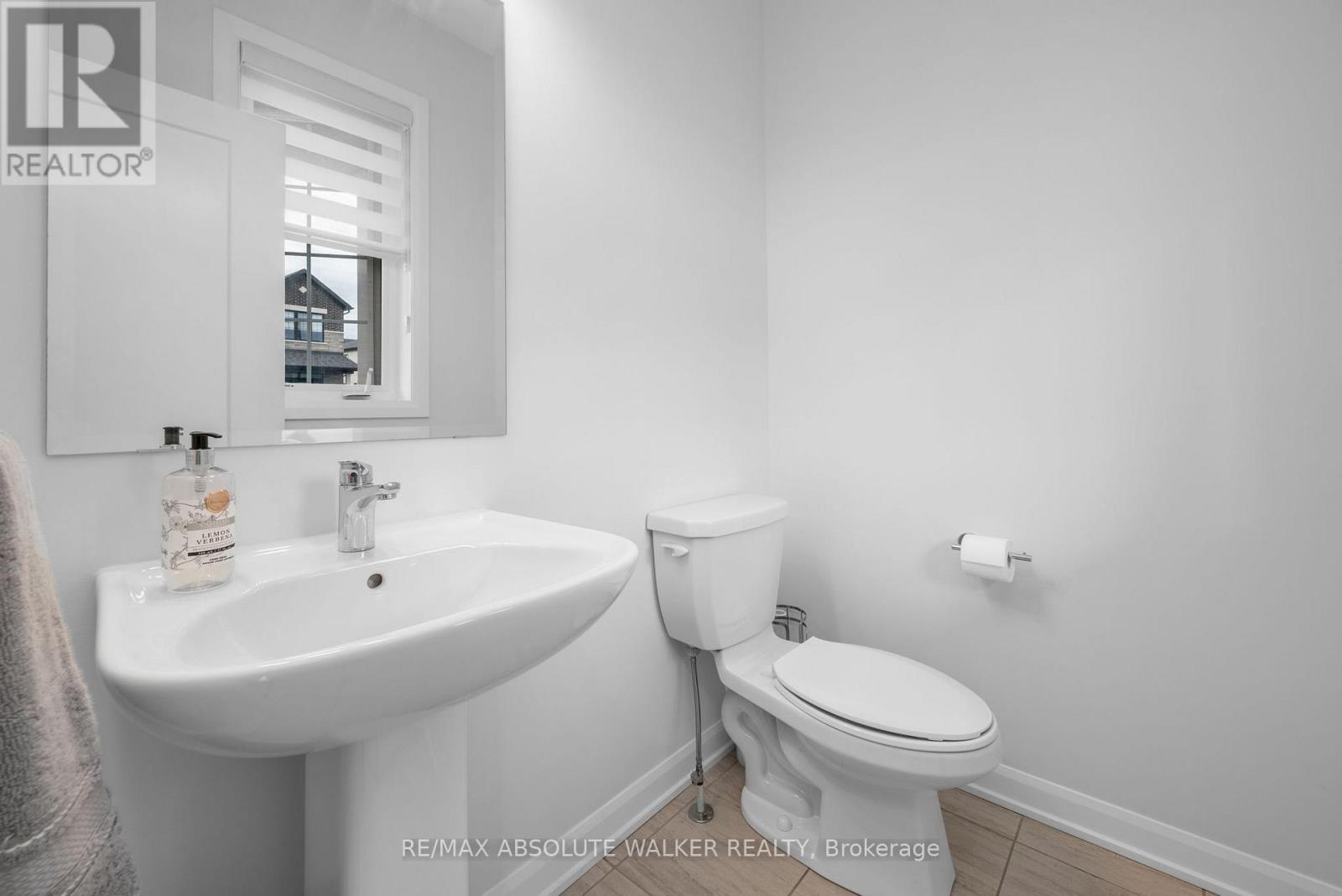 21 Fossa Terrace N, Ottawa, Ontario  K2J 6W4 - Photo 13 - X12861550