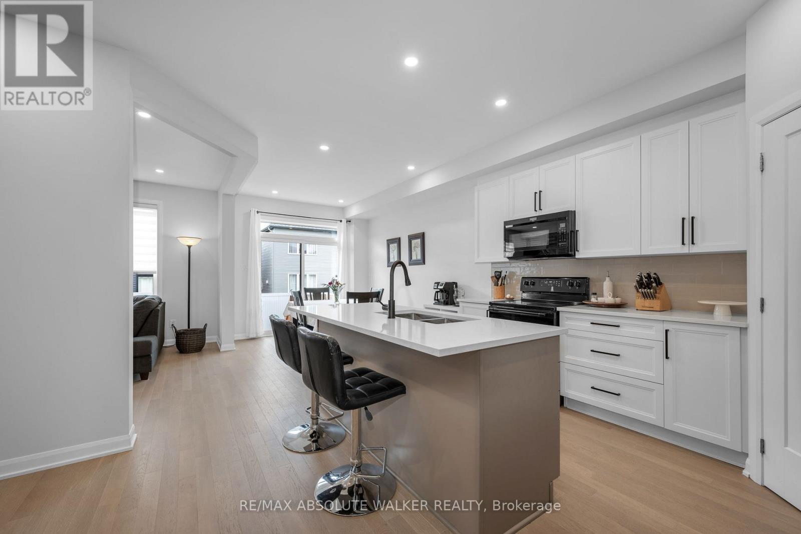 21 Fossa Terrace N, Ottawa, Ontario  K2J 6W4 - Photo 9 - X12861550