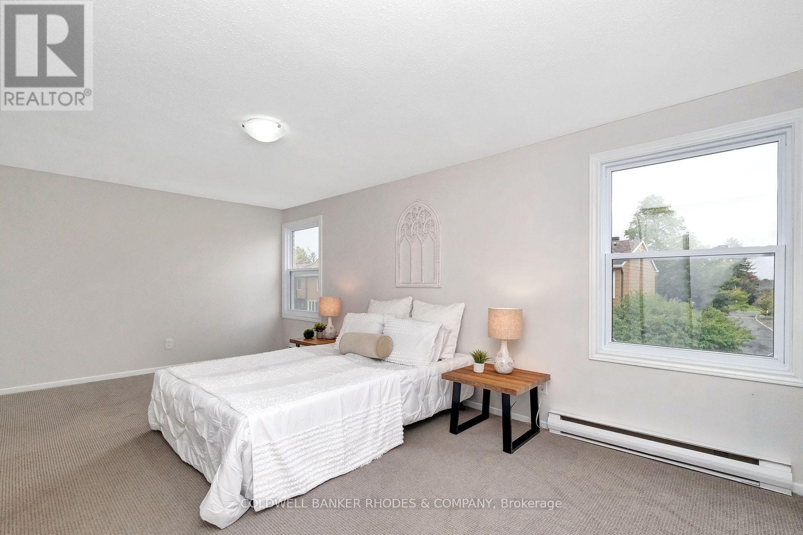 2098 Eric Crescent, Ottawa, Ontario  K1B 4P4 - Photo 16 - X12861594