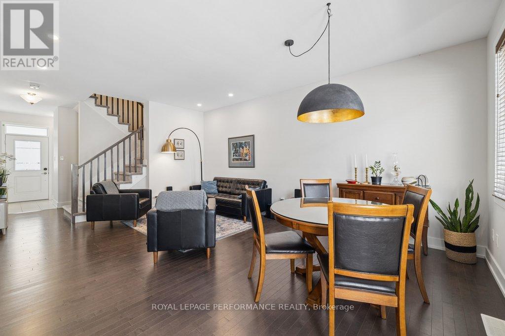 644 Crevier Walk, Ottawa, Ontario  K1W 0M7 - Photo 17 - X12861634