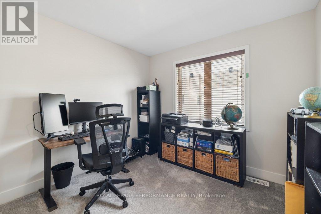 644 Crevier Walk, Ottawa, Ontario  K1W 0M7 - Photo 24 - X12861634