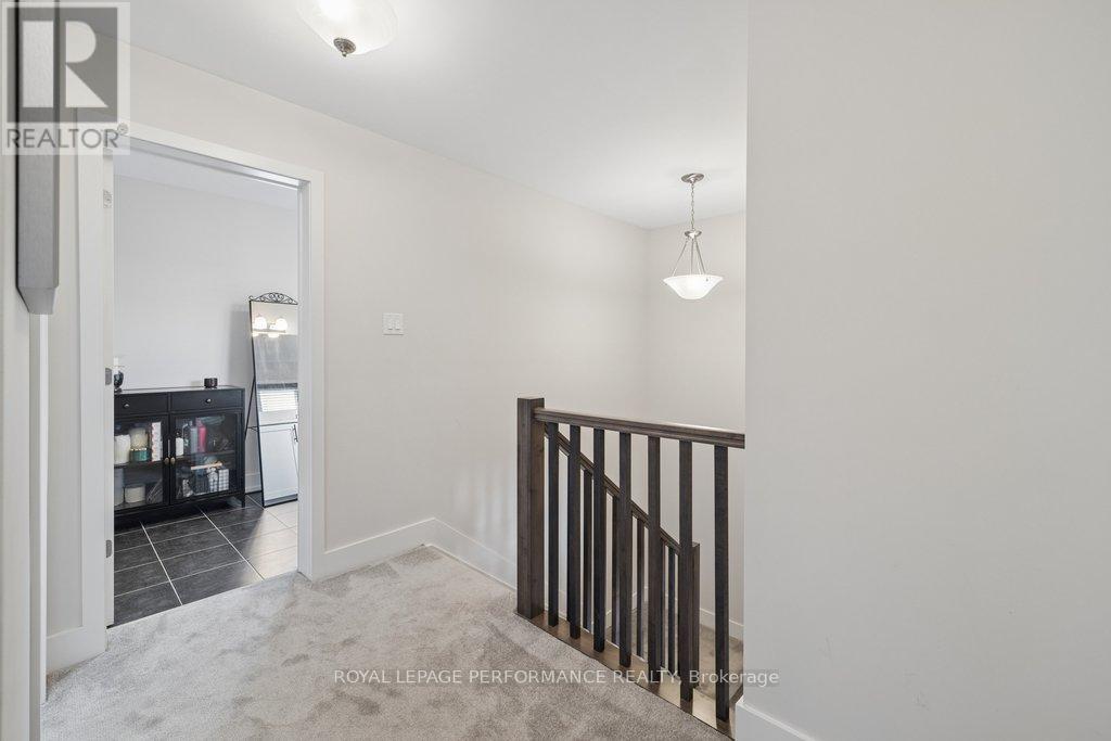 644 Crevier Walk, Ottawa, Ontario  K1W 0M7 - Photo 26 - X12861634