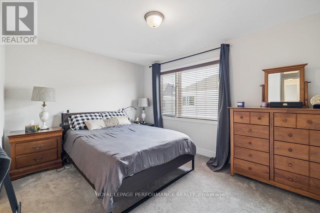 644 Crevier Walk, Ottawa, Ontario  K1W 0M7 - Photo 27 - X12861634