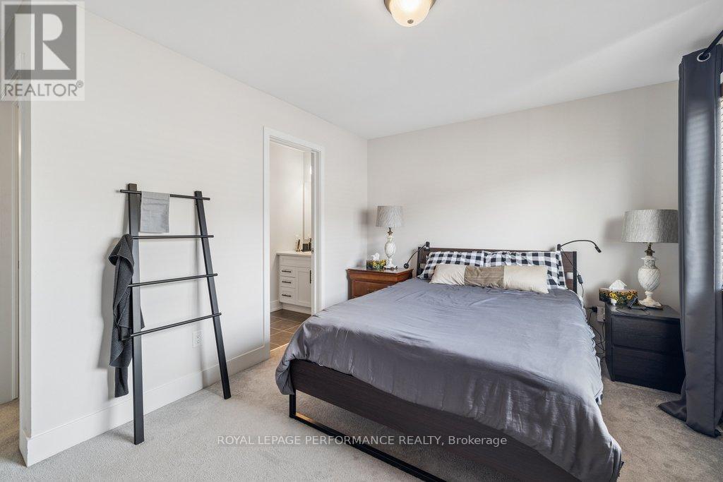 644 Crevier Walk, Ottawa, Ontario  K1W 0M7 - Photo 28 - X12861634
